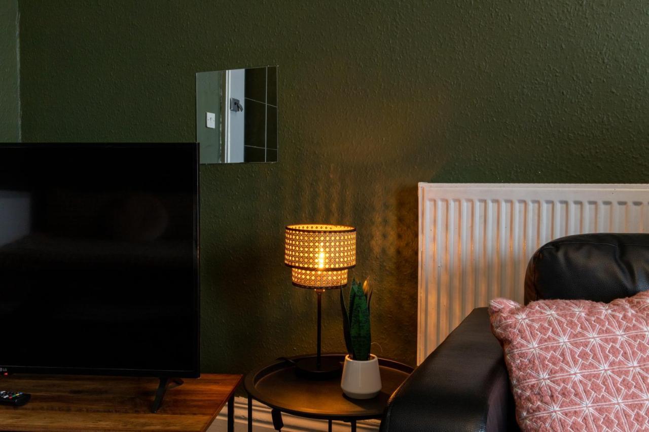 Digbeth City Centre Apartment Sleeps 12 Opposite Coach Station 伯明翰 外观 照片