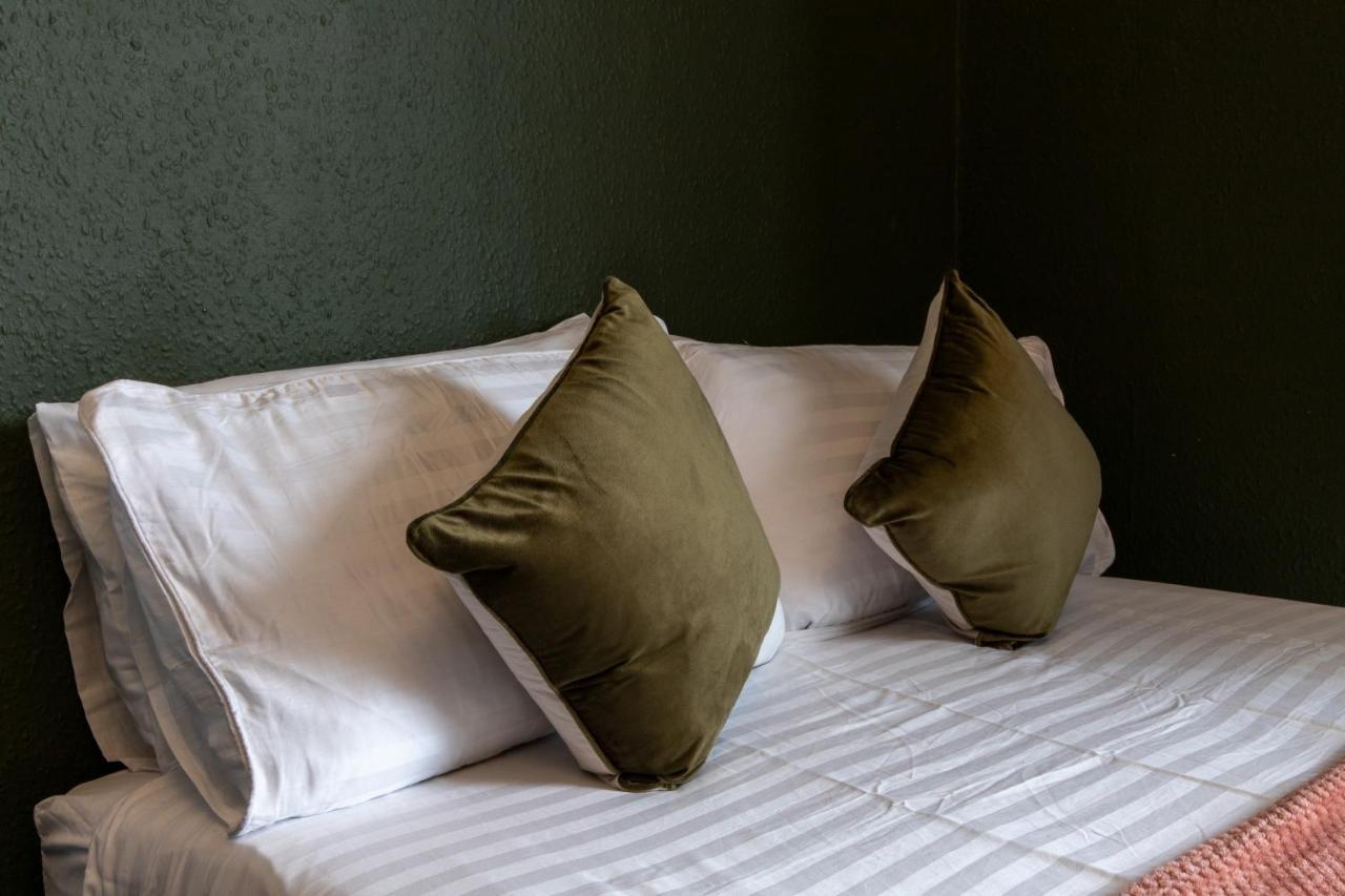 Digbeth City Centre Apartment Sleeps 12 Opposite Coach Station 伯明翰 外观 照片