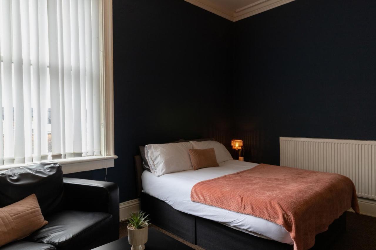 Digbeth City Centre Apartment Sleeps 12 Opposite Coach Station 伯明翰 外观 照片