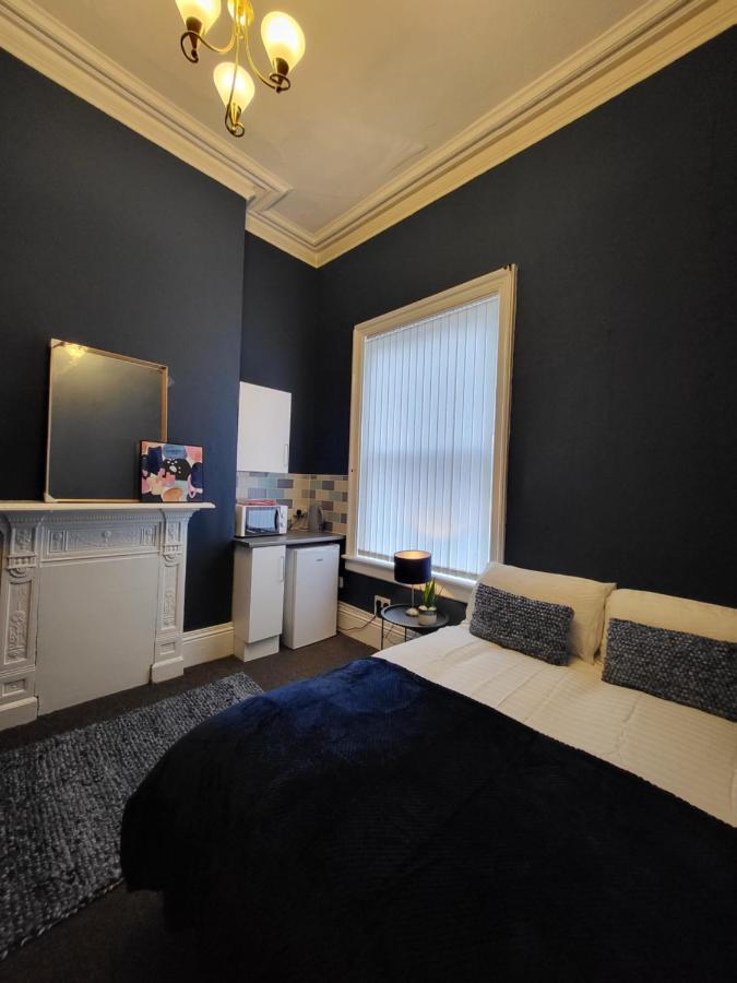 Digbeth City Centre Apartment Sleeps 12 Opposite Coach Station 伯明翰 外观 照片